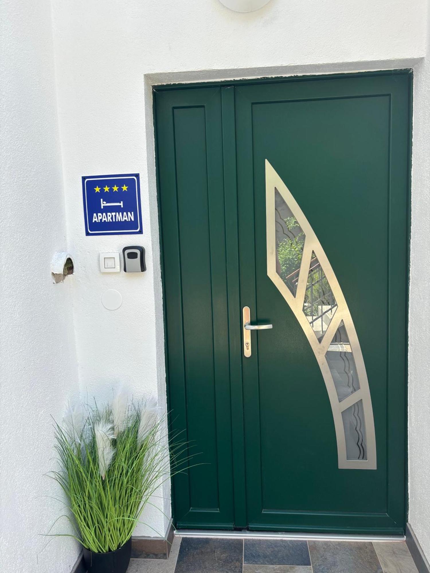Centar 103 Apartment Šibenik Eksteriør billede